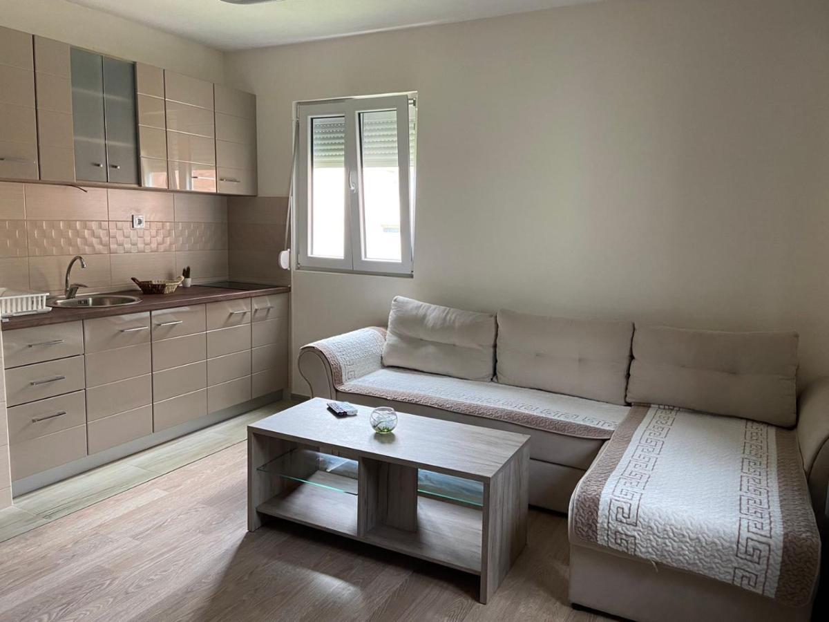 Apartmani Zecevic Будва Экстерьер фото